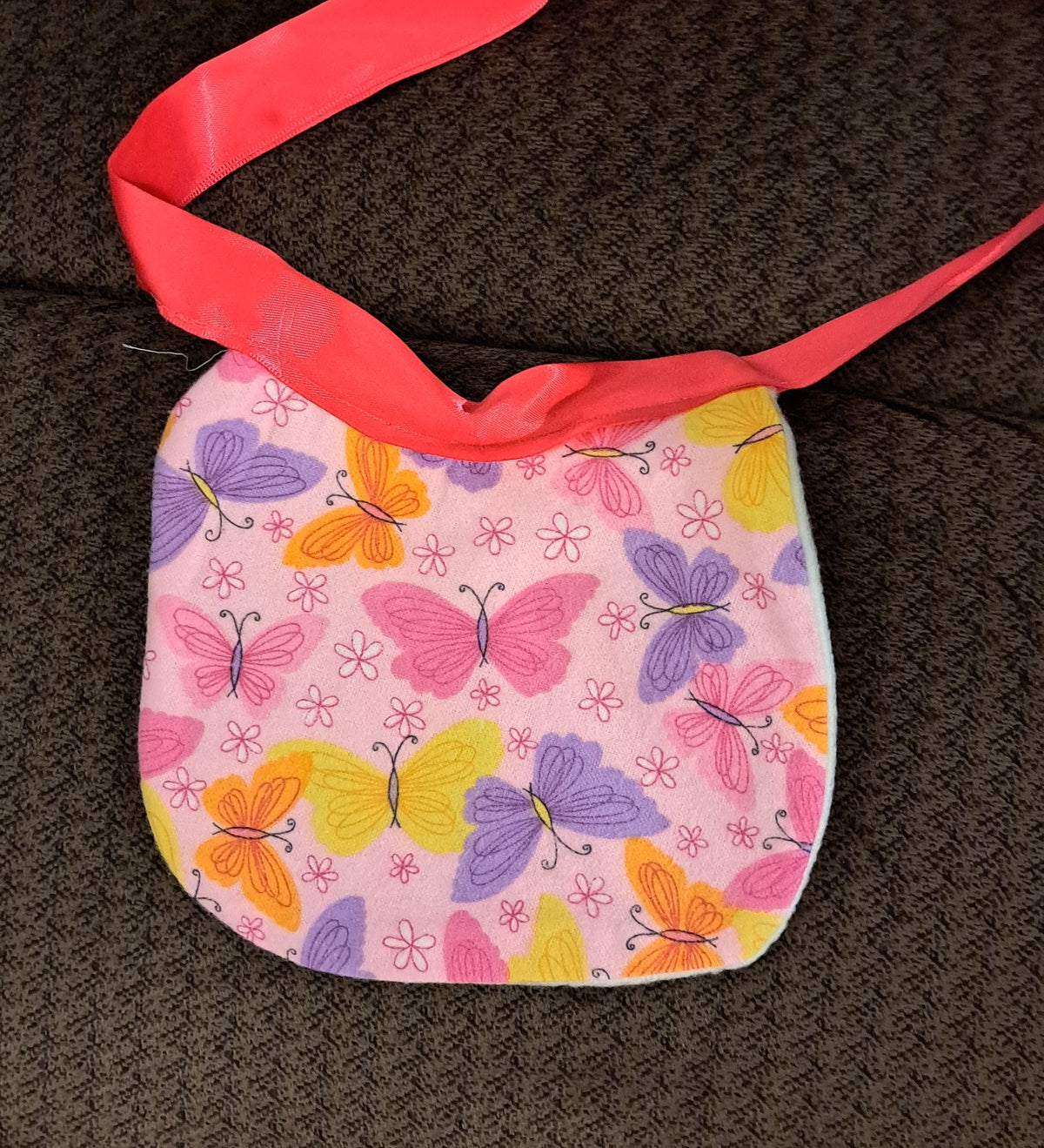6"x6" Light lilac butterfly flannel baby bib  with bright pink silky ties